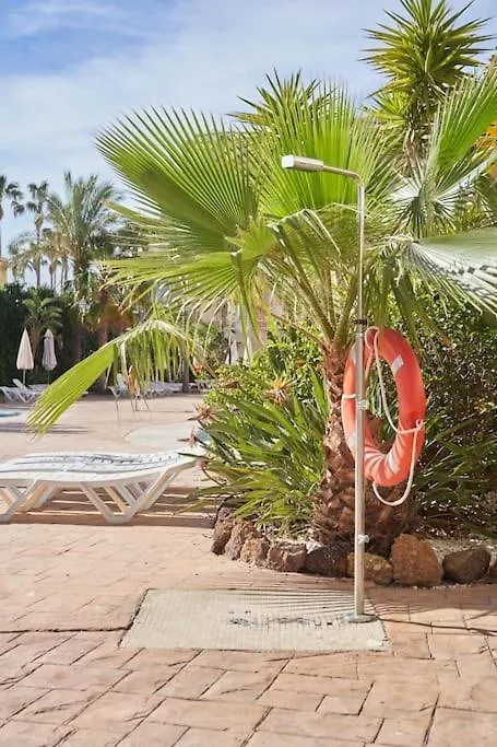 Ferienwohnung Stunning Penthouse Terrace & Pool * Free Parking Vera Apartment